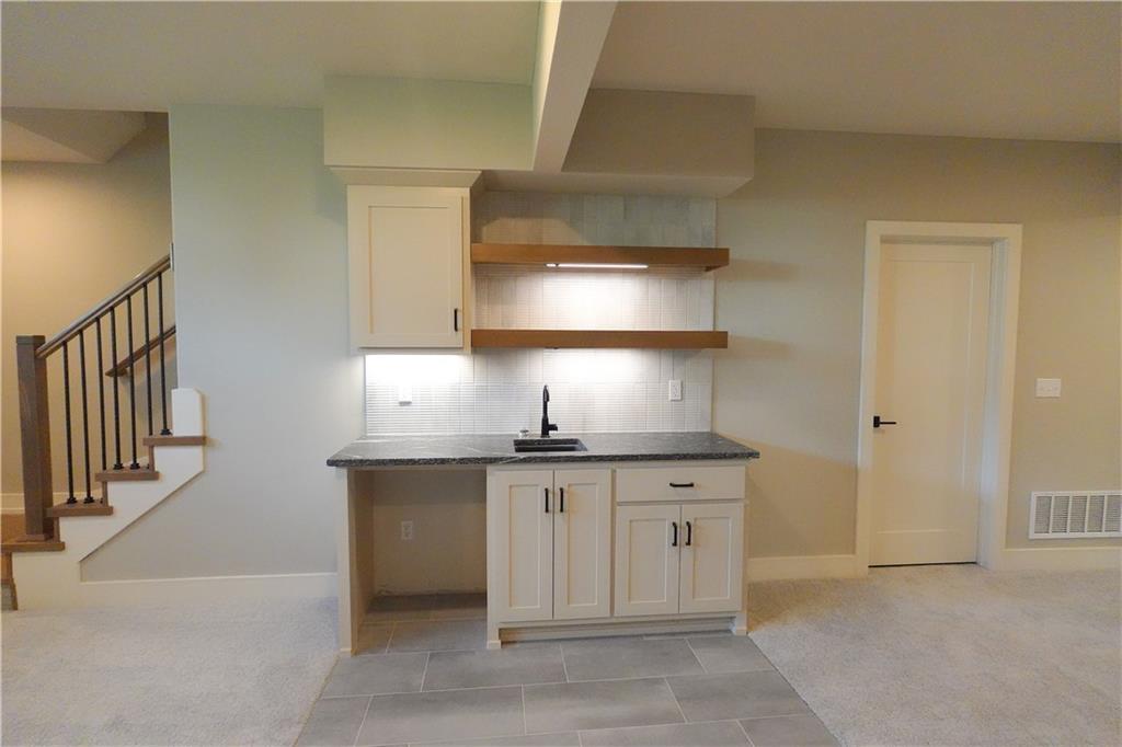 18130 Nw 127th Street Property Photo 22