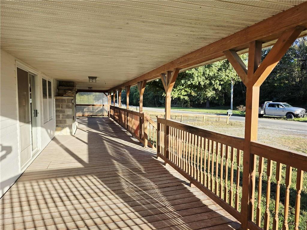15518 E 850 Road Property Photo 4