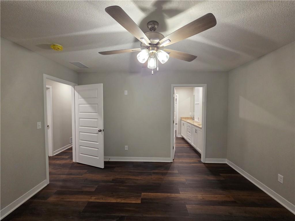 30 E 7th Street Property Photo 40