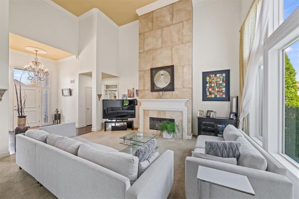 12711 Woodson Street Property Photo 7