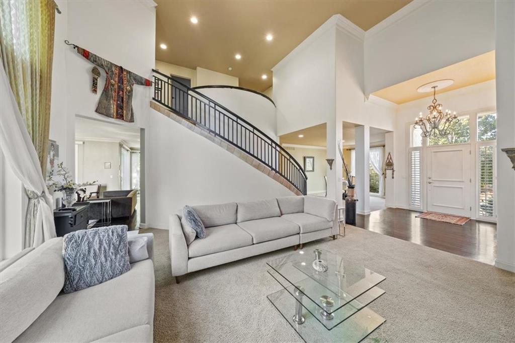 12711 Woodson Street Property Photo 8