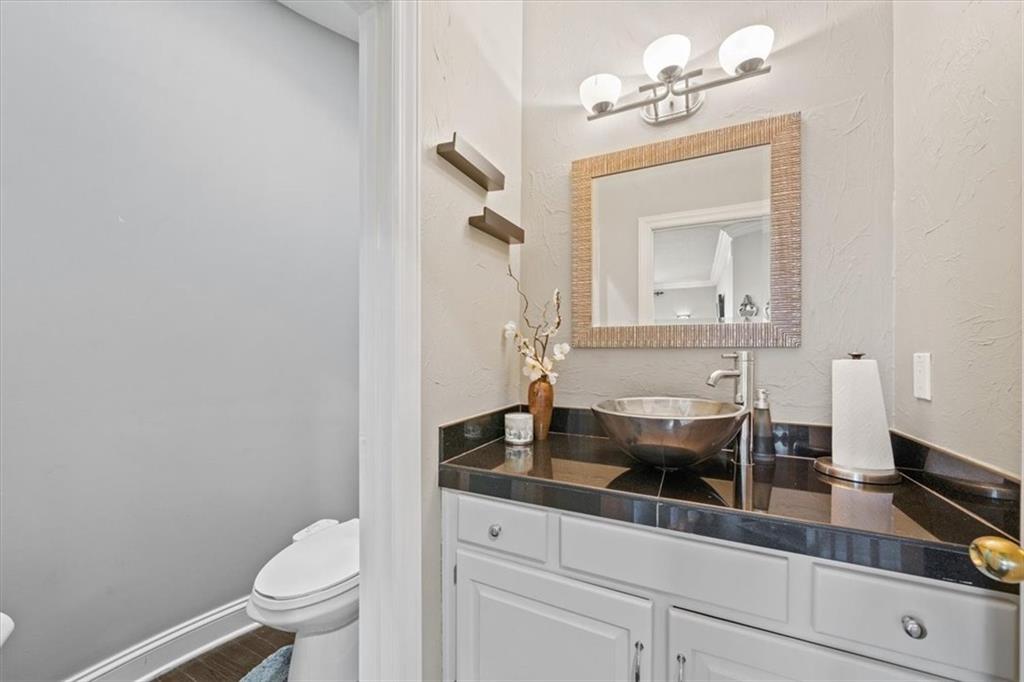 12711 Woodson Street Property Photo 11