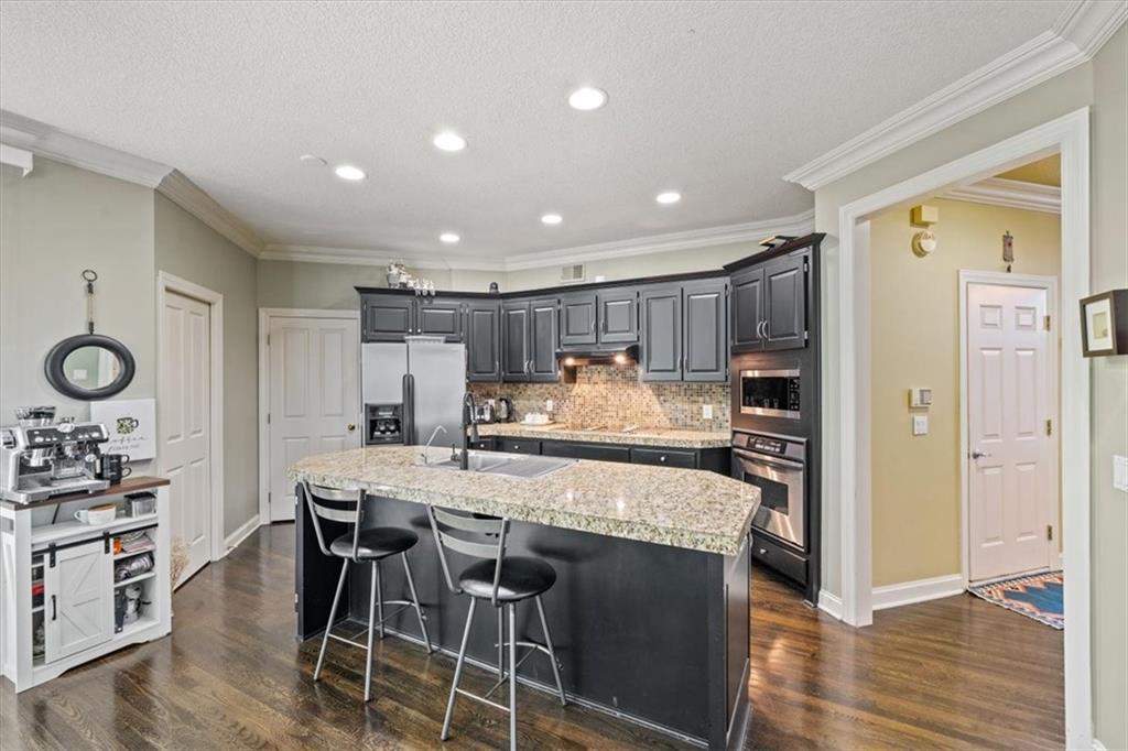 12711 Woodson Street Property Photo 13