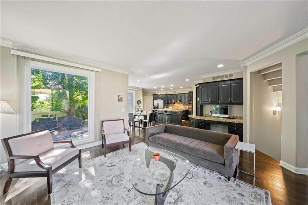 12711 Woodson Street Property Photo 17