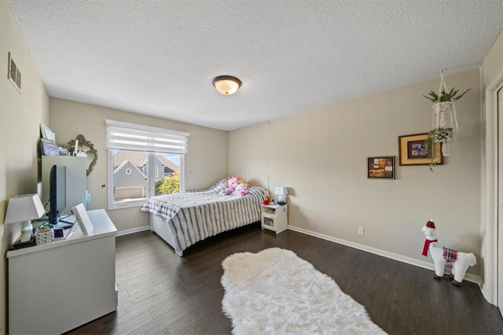 12711 Woodson Street Property Photo 28