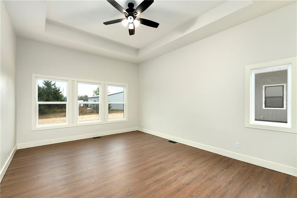 153 S Linn Valley Drive Property Photo 21