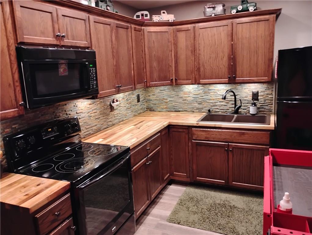 133 S Linn Valley Drive Property Photo 6