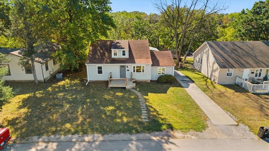 1039 Locust Street Property Photo 1