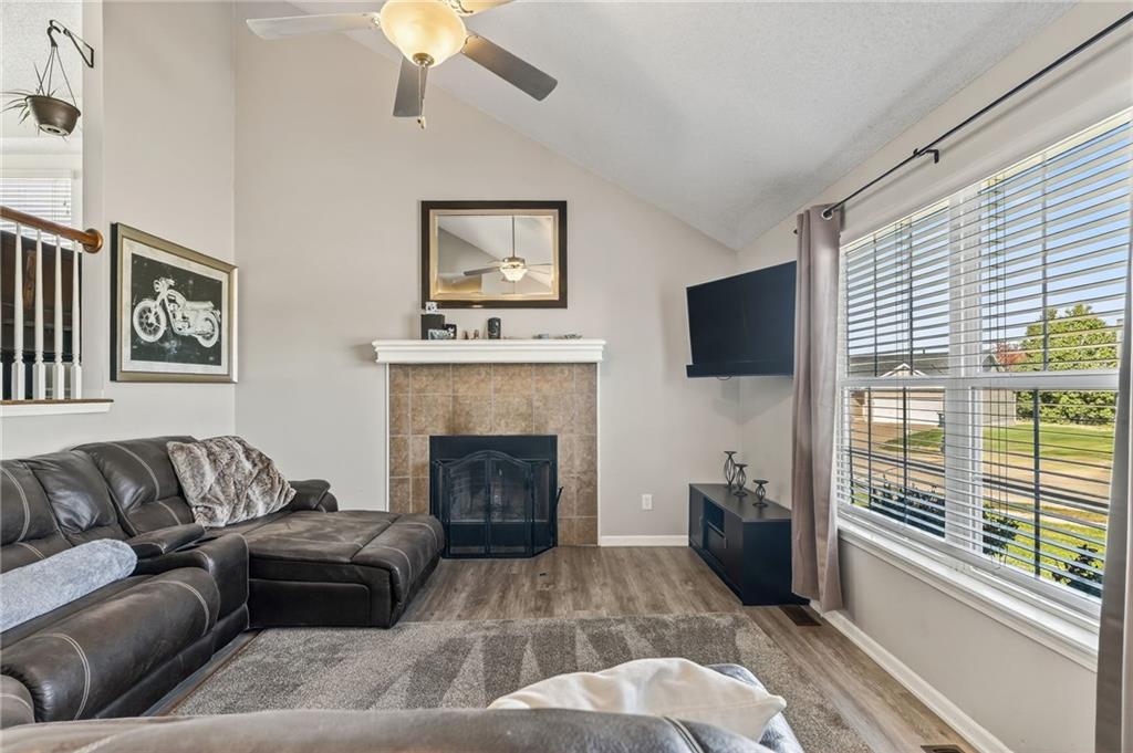 9305 Ne Paw Paw Drive Property Photo 4