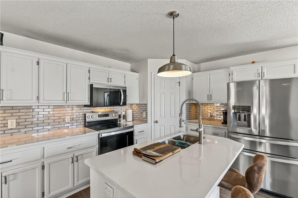 9305 Ne Paw Paw Drive Property Photo 7