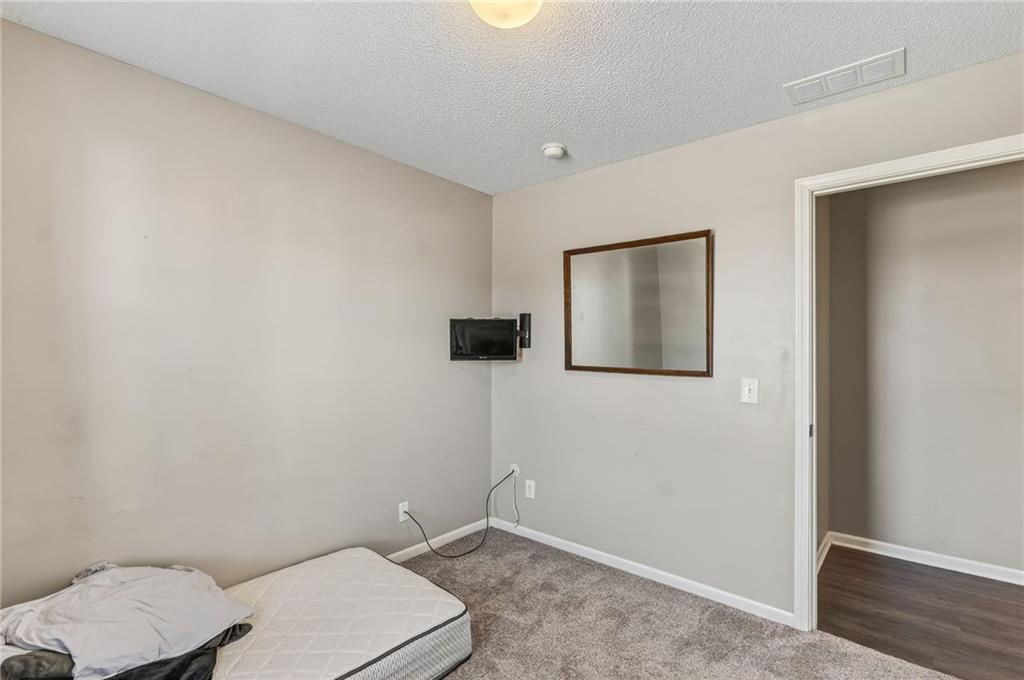 9305 Ne Paw Paw Drive Property Photo 15