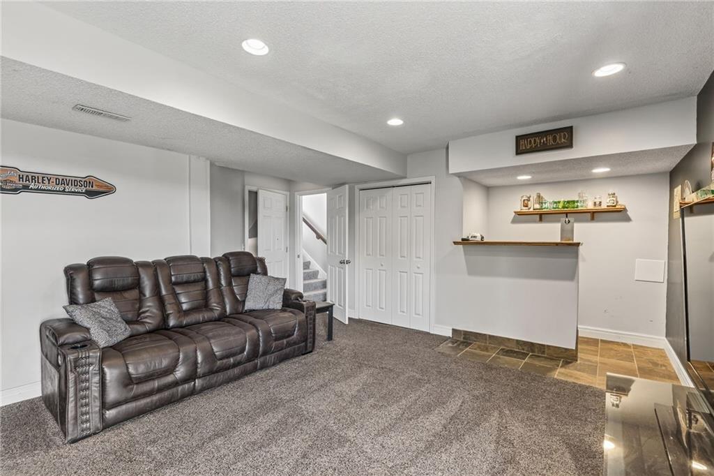 9305 Ne Paw Paw Drive Property Photo 23