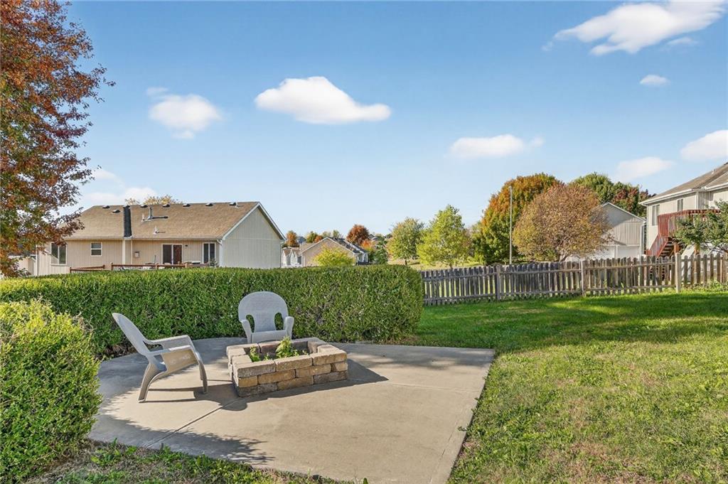 9305 Ne Paw Paw Drive Property Photo 29