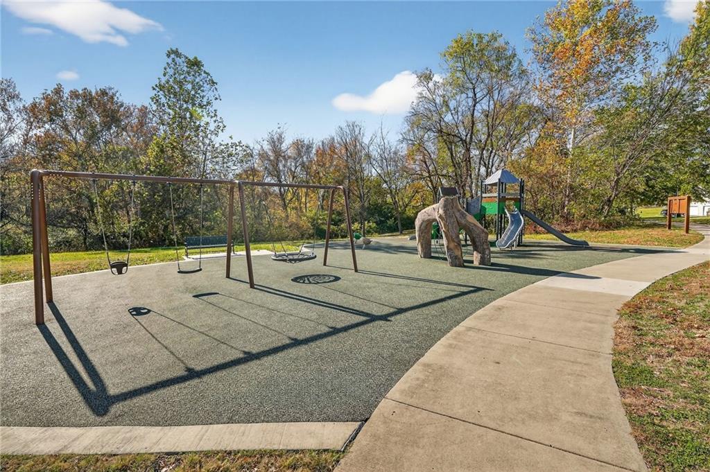 9305 Ne Paw Paw Drive Property Photo 33