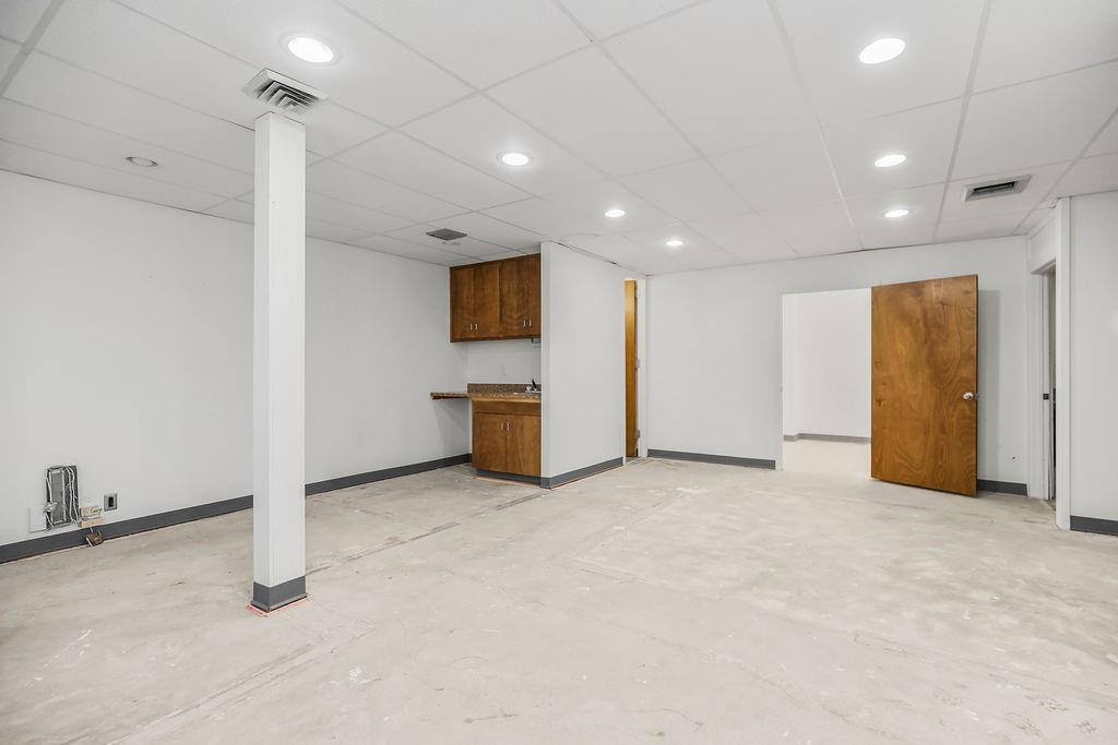 1854 Minnesota Avenue Property Photo 10