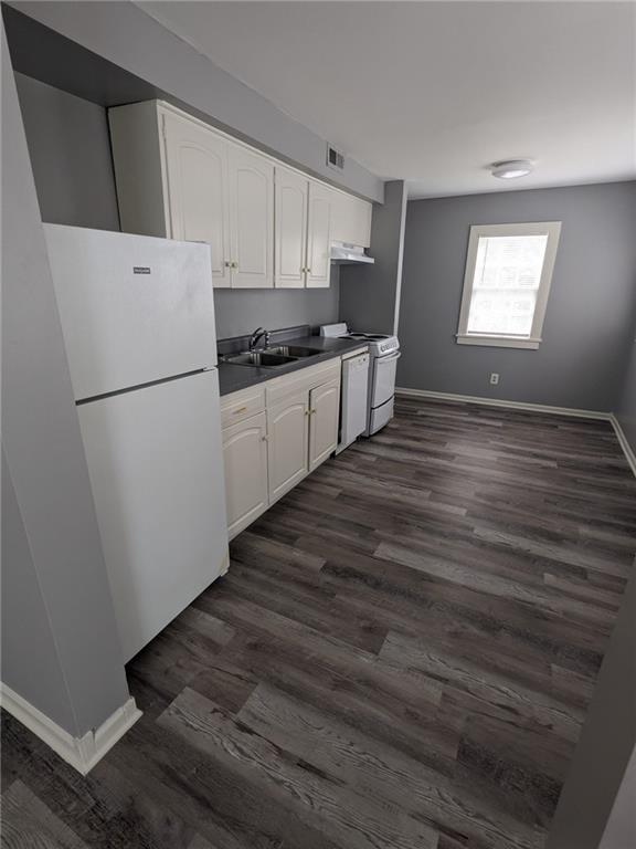 3933 Warwick Boulevard Property Photo 16