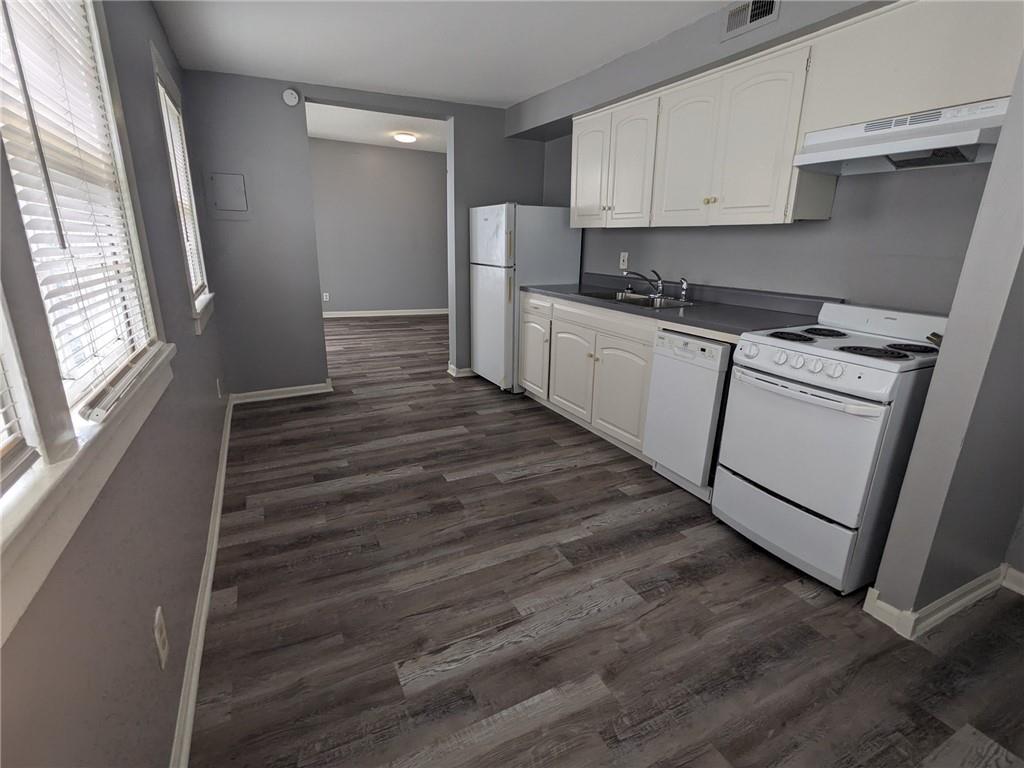 3933 Warwick Boulevard Property Photo 17