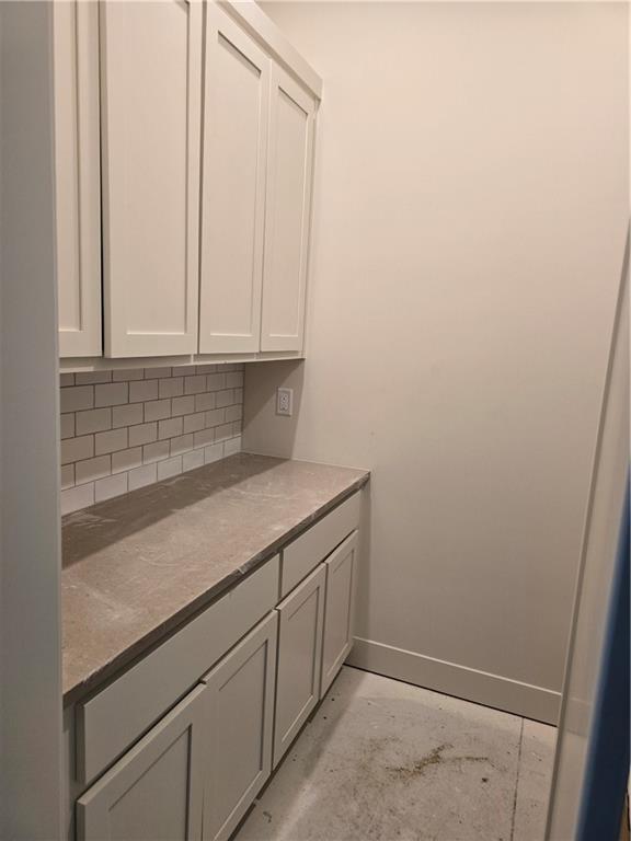 10319 W 151 Terrace Property Photo 13