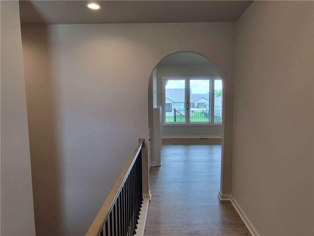 4943 N 146th Street Property Photo 4