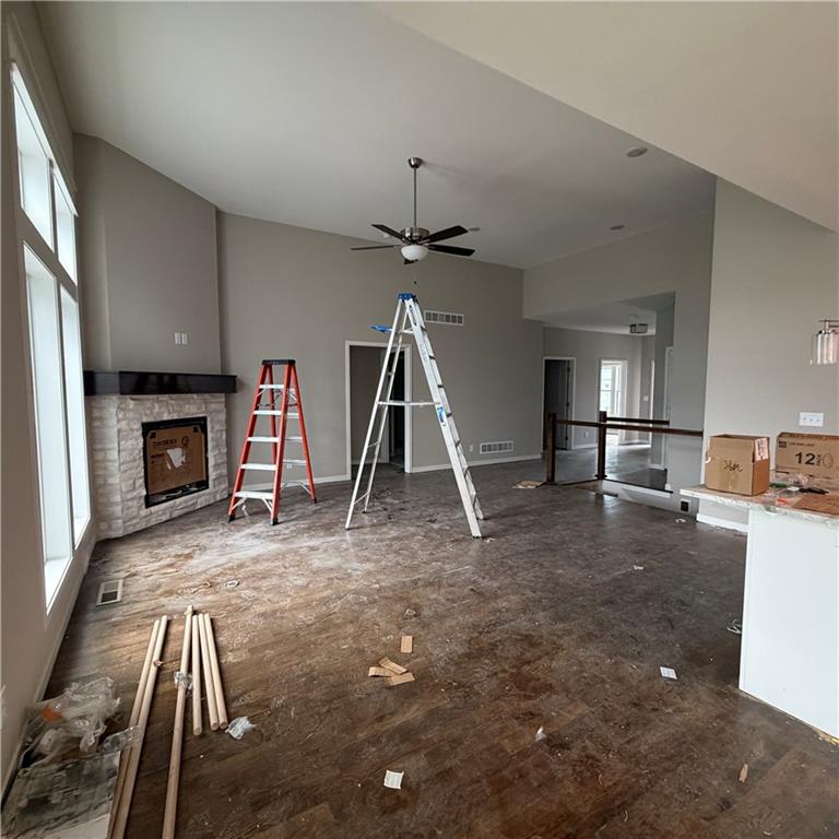 2121 Greenfield Point Property Photo 19