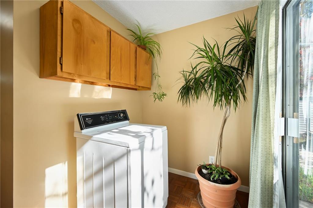 7601 Foster Street Property Photo 14