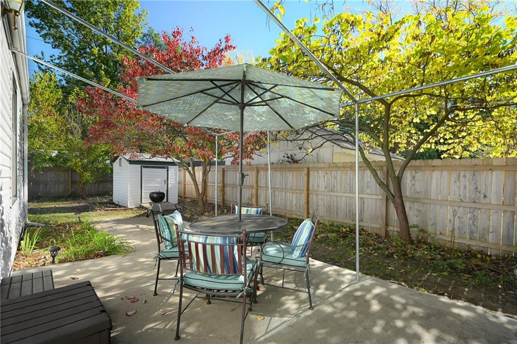 7601 Foster Street Property Photo 15