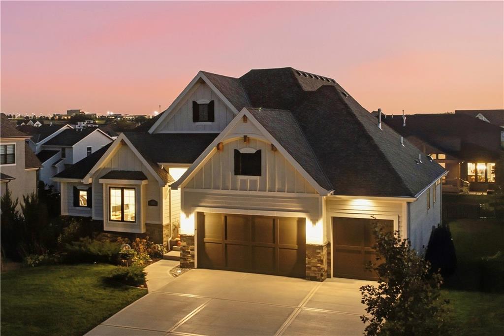 12313 W 169th Street Property Photo 2