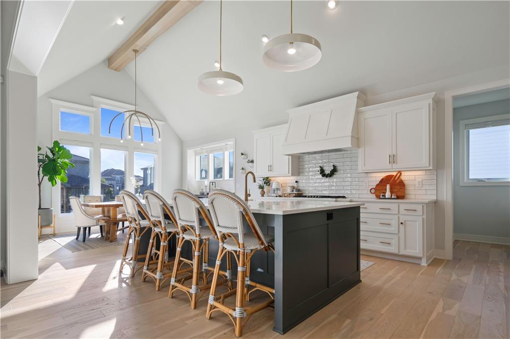 12313 W 169th Street Property Photo 13