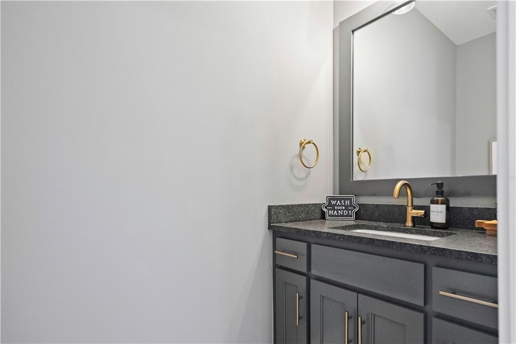 12313 W 169th Street Property Photo 26