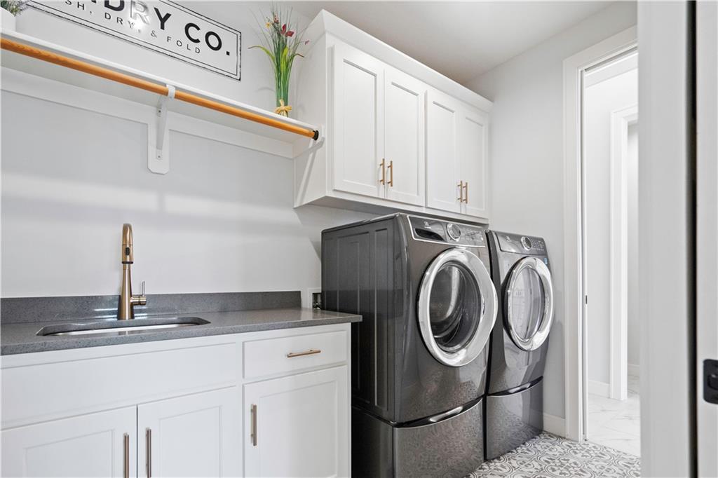 12313 W 169th Street Property Photo 40