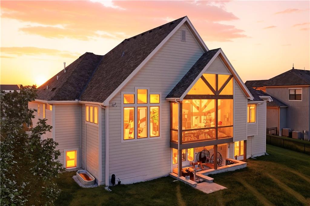 12313 W 169th Street Property Photo 77