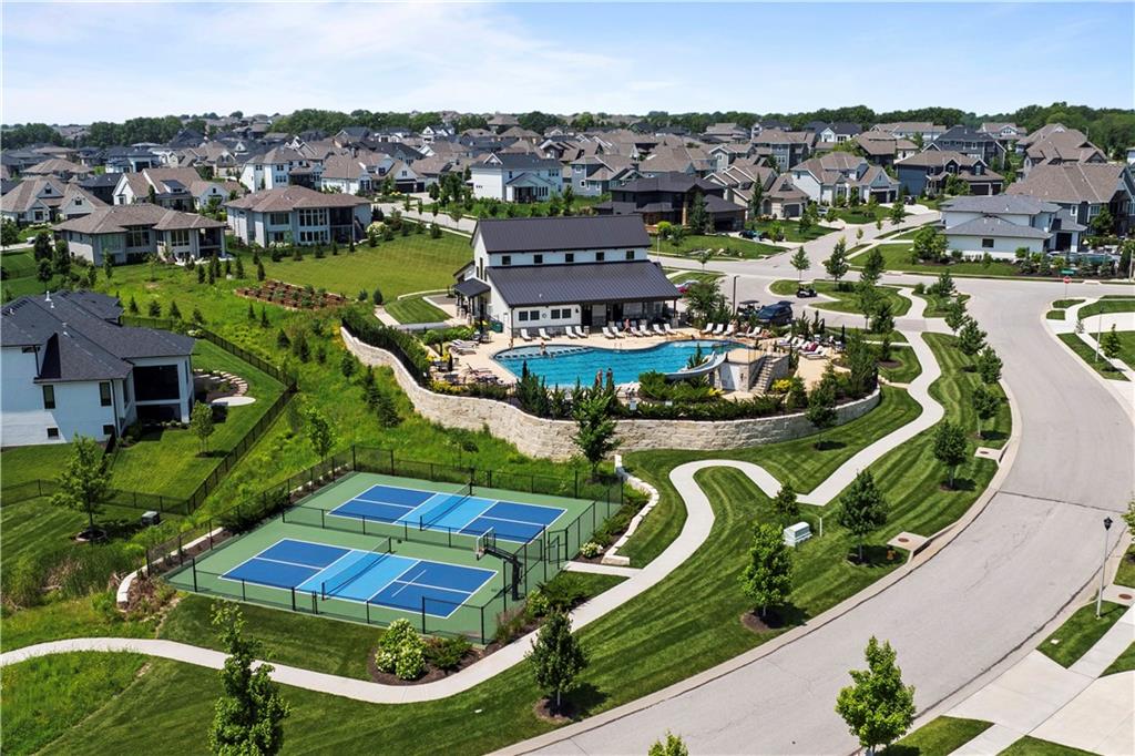 12313 W 169th Street Property Photo 89