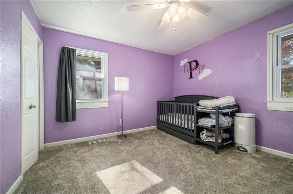 418 W Moss Street Property Photo 10