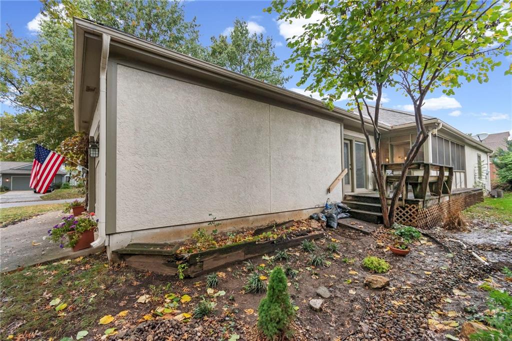 12710 Cambridge Lane Property Photo 26