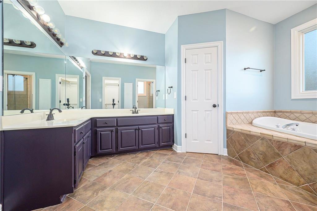 5709 N Dawn Court Property Photo 22