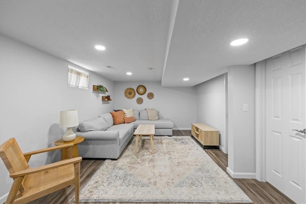 13508 Belmeade Avenue Property Photo 21