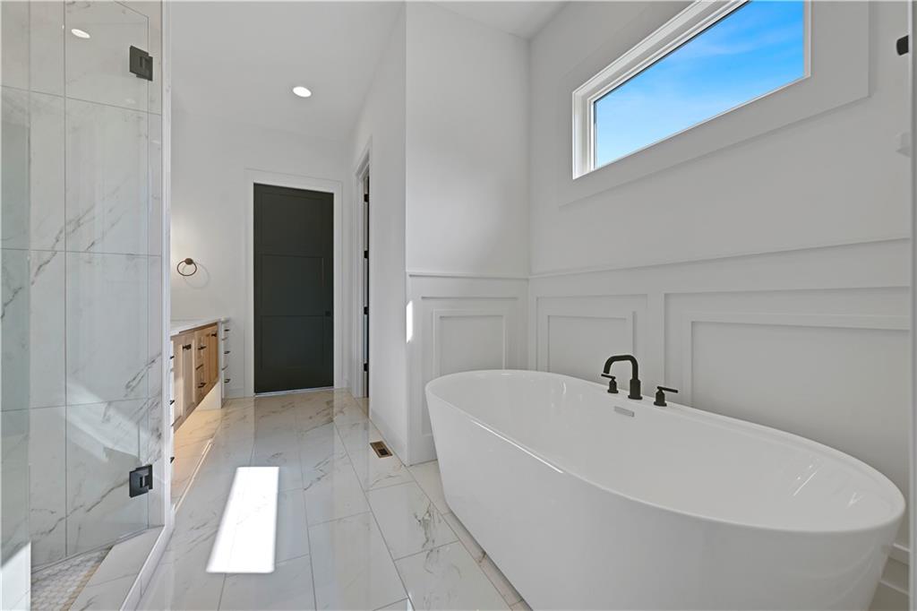 15269 W 162nd Street Property Photo 26