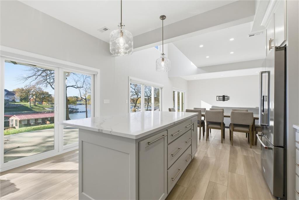 622 Lake Viking Terrace Property Photo 18