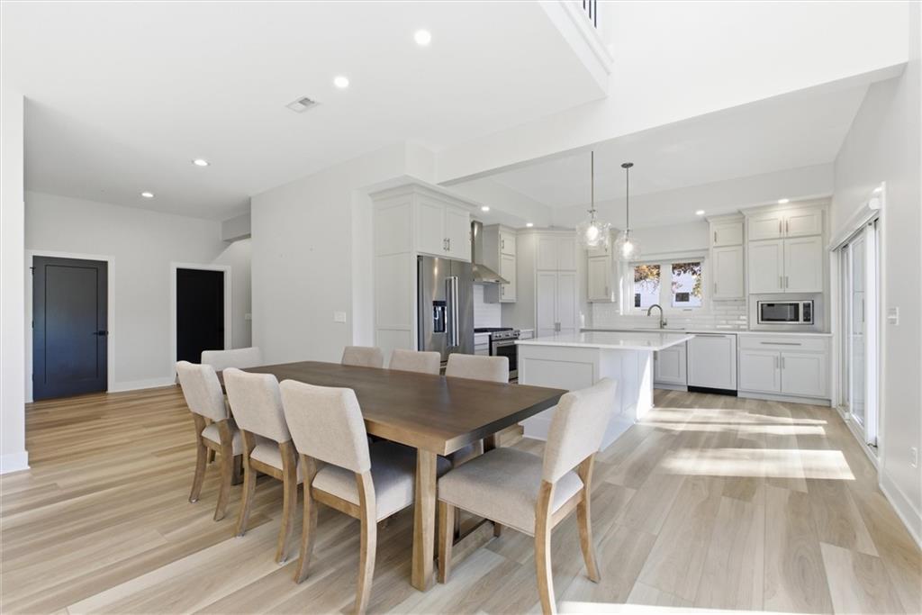 622 Lake Viking Terrace Property Photo 19