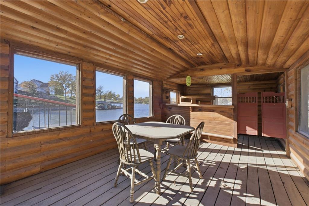 622 Lake Viking Terrace Property Photo 35