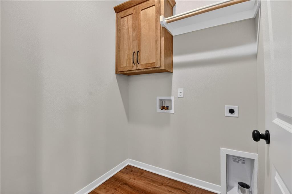 1313 N Holland Drive Property Photo 13