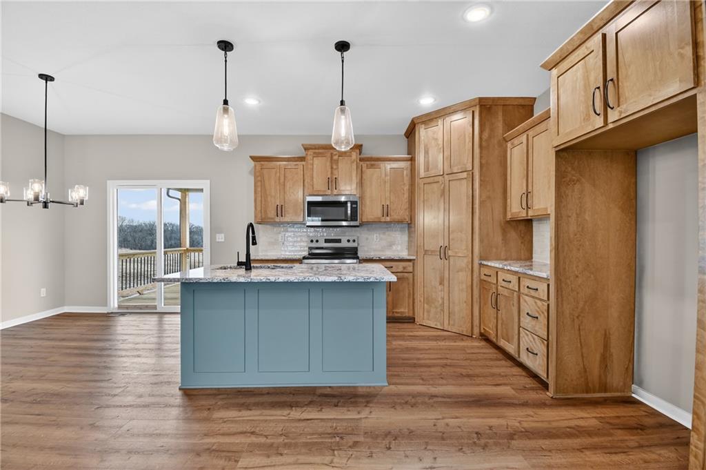 1313 N Holland Drive Property Photo 15