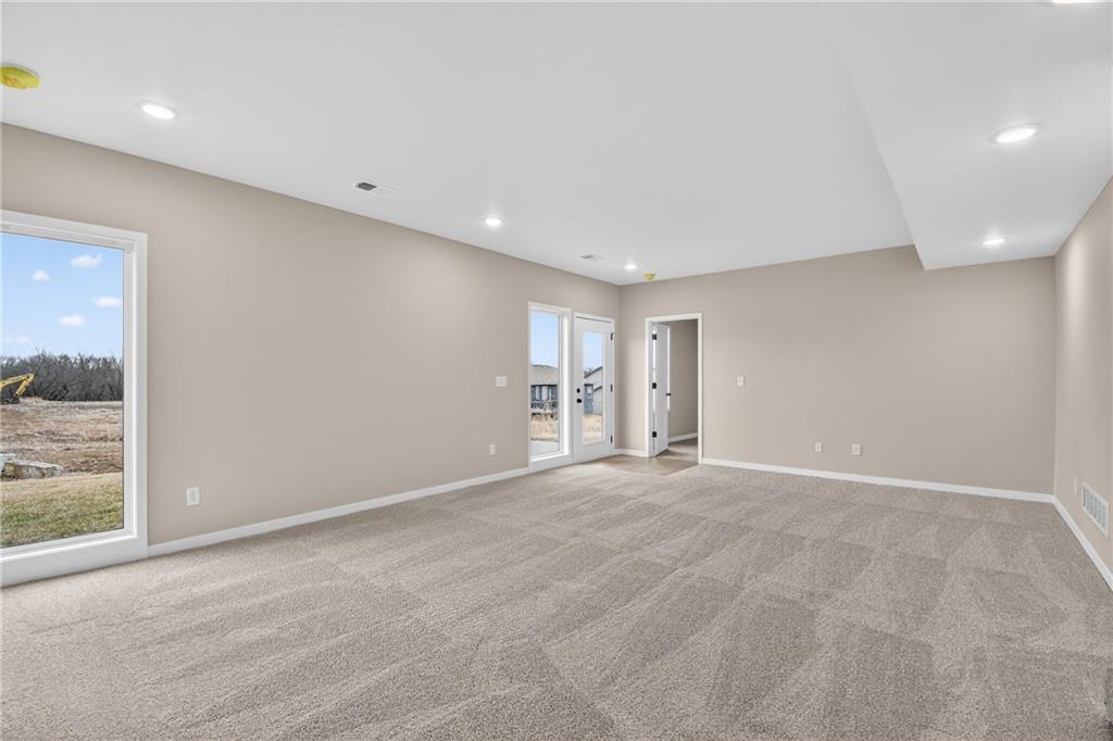 1313 N Holland Drive Property Photo 29