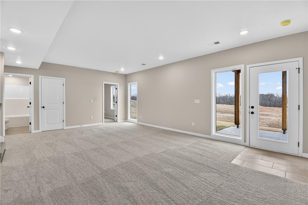 1313 N Holland Drive Property Photo 30