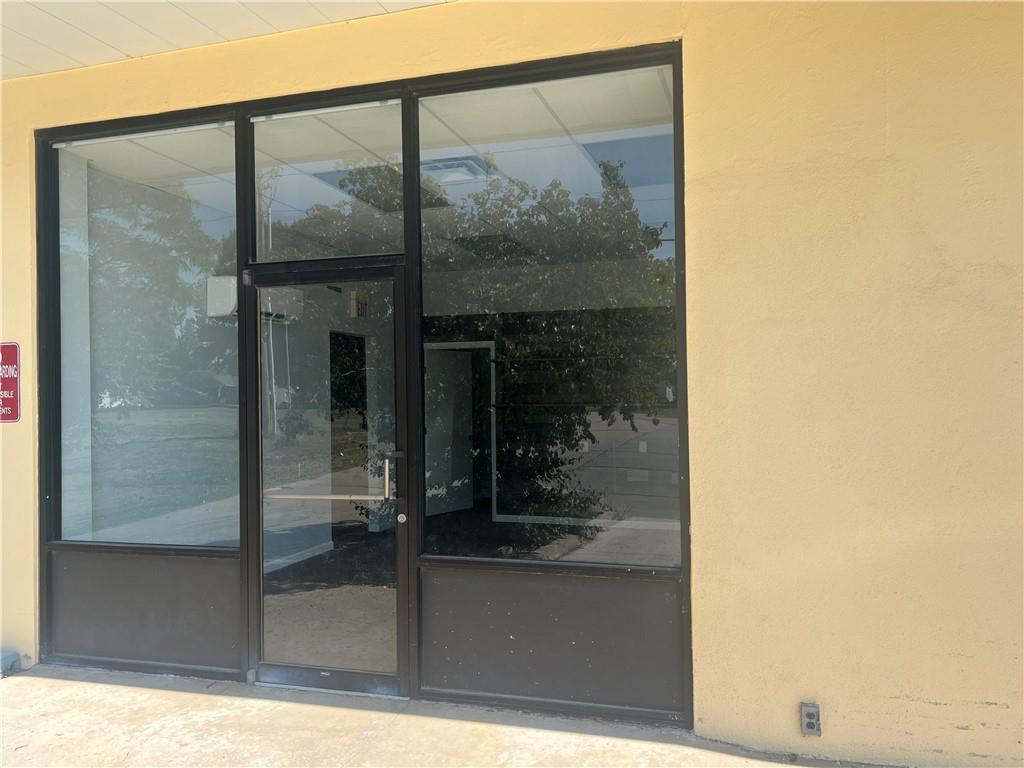 702 S Webster (inside) Street Property Photo 1