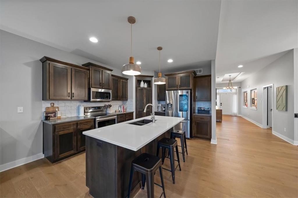 27803 E 133rd Court Property Photo 8