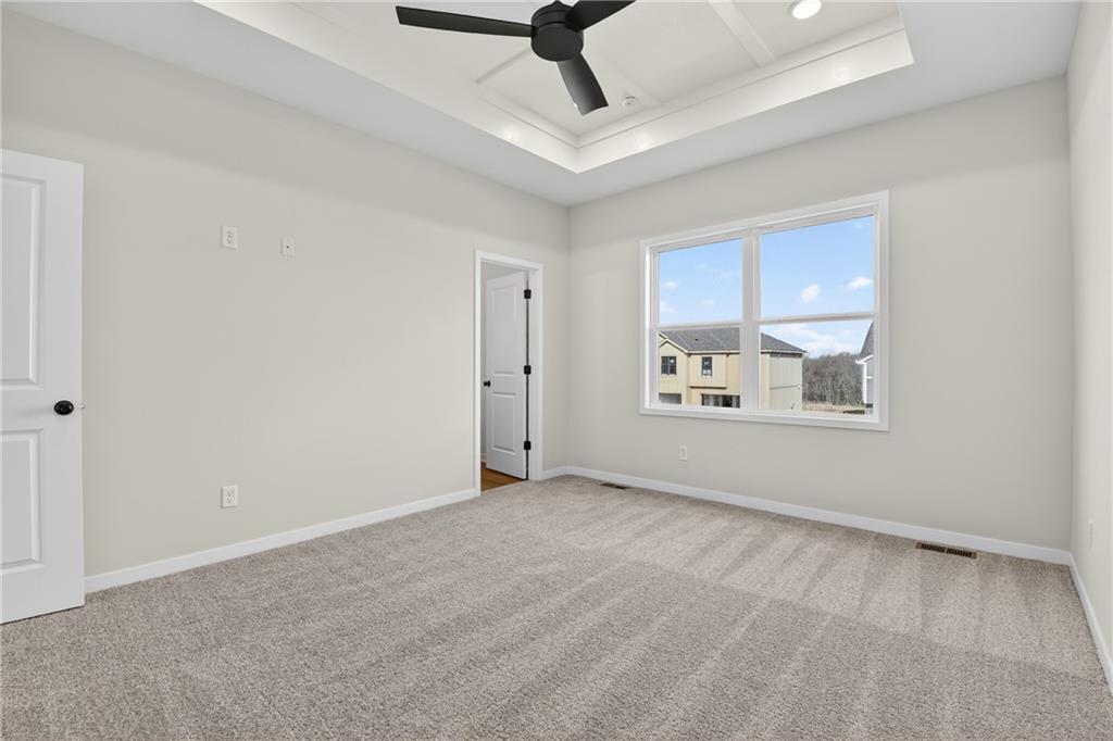 1336 N Holland Drive Property Photo 21