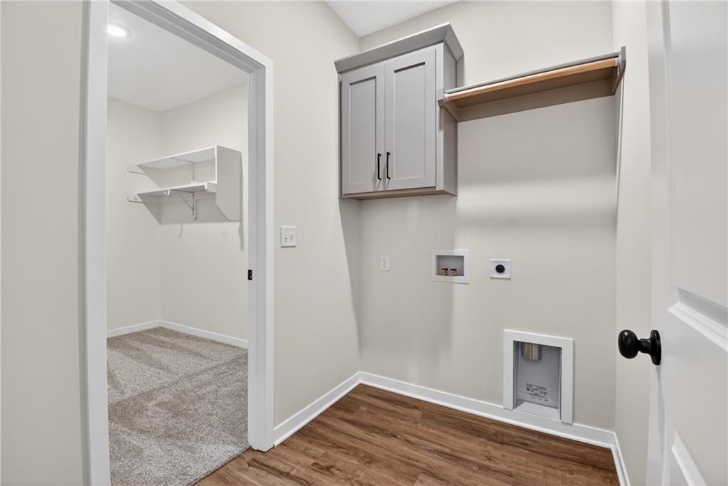 1336 N Holland Drive Property Photo 26
