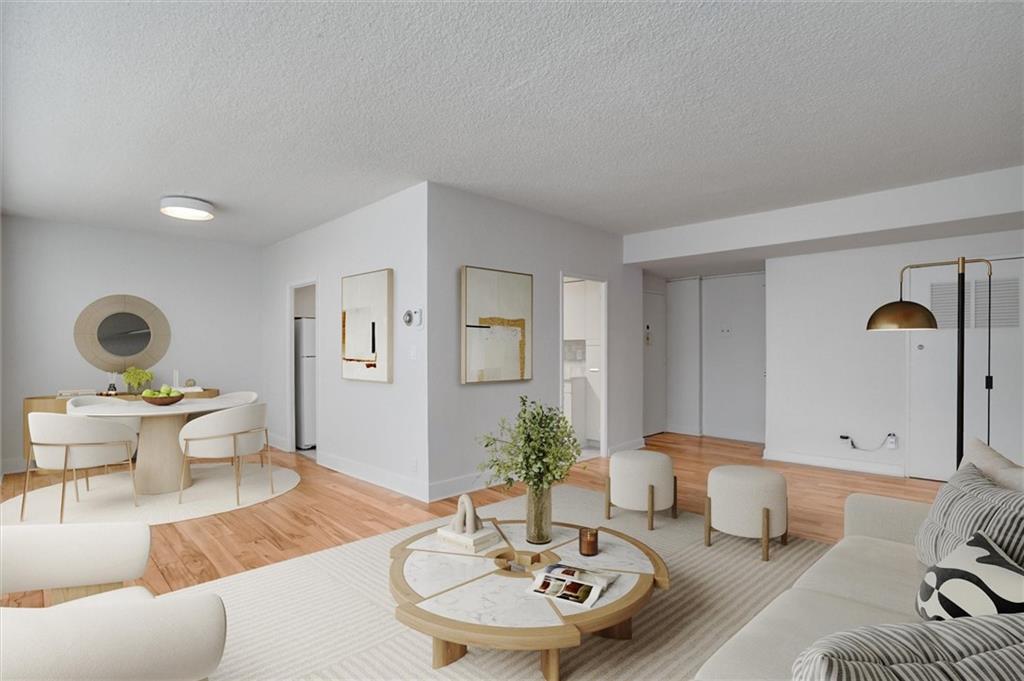 333 W Meyer Unit 213 Boulevard Property Photo 1