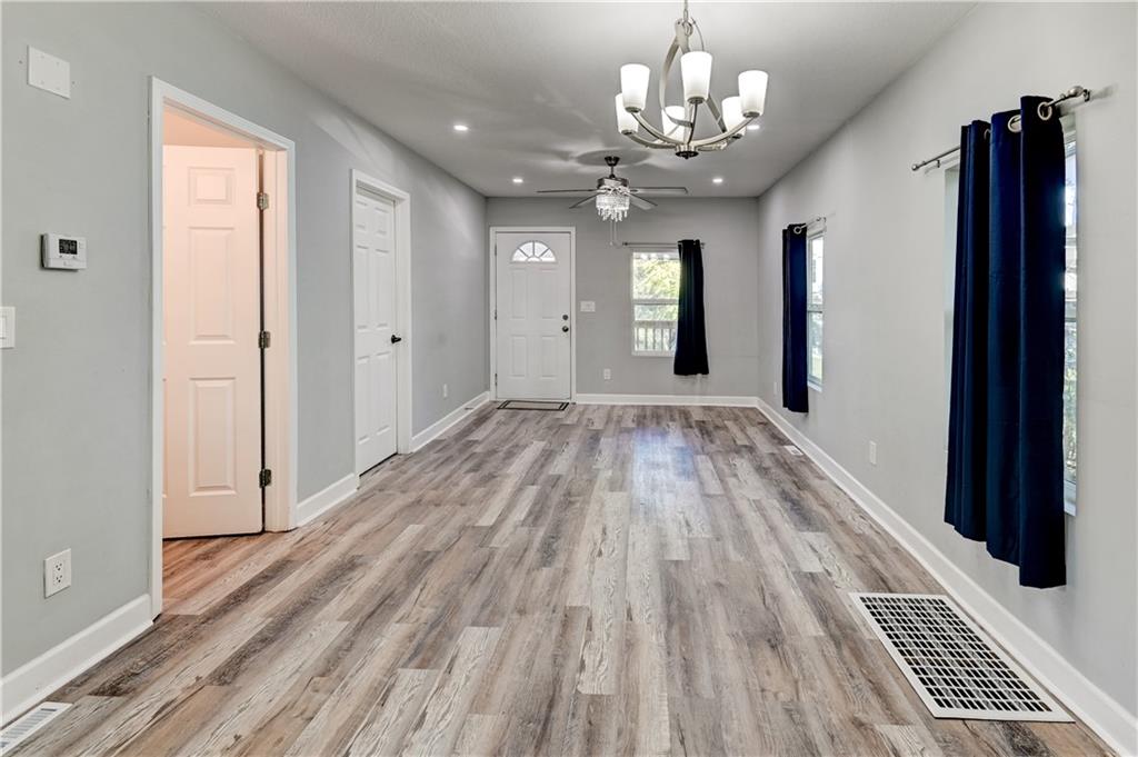 5605 E 27th Terrace Property Photo 5